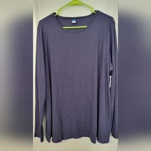 NWT XL Tall Old Navy Luxe long sleeve tee.